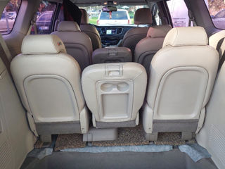 KIA Carnival foto 5