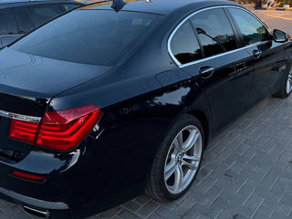 BMW 7 Series foto 5