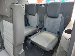 Volkswagen Touran foto 16