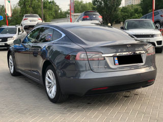 Tesla Model S foto 5