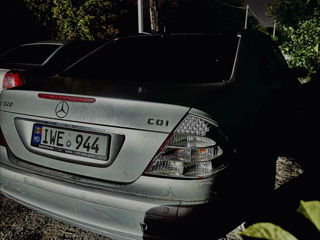 Mercedes E-Class foto 5