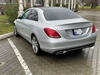 Mercedes C-Class foto 5