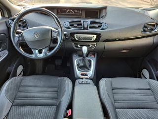 Renault Grand Scenic foto 10