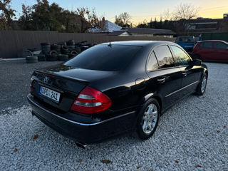 Mercedes E-Class foto 5