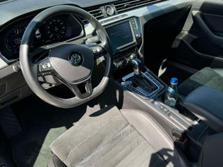 Volkswagen Passat foto 6