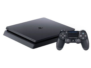 Playstation 4 slim