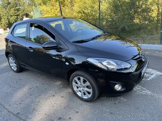 Mazda 2 foto 3