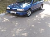 Nissan Sunny foto 1