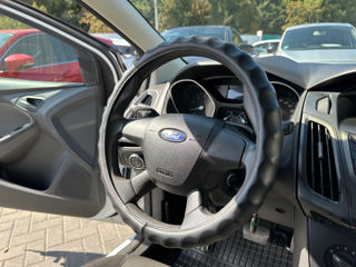 Ford Focus foto 11