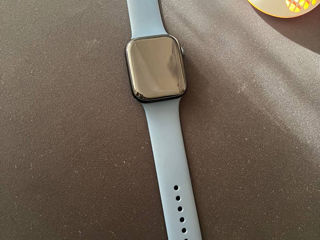 Apple Watch SE (Gen 2) 44mm foto 2