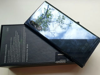 Samsung Galaxy Note 10+ foto 2