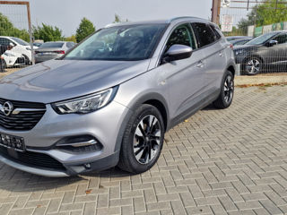 Opel Grandland X foto 1