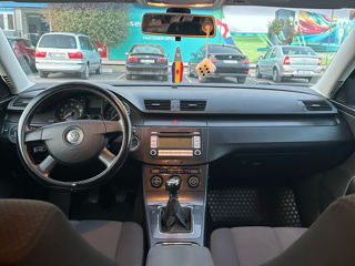 Volkswagen Passat foto 4