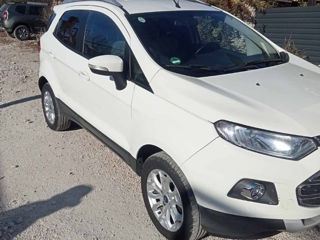 Ford EcoSport foto 2