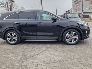 KIA Sorento foto 8