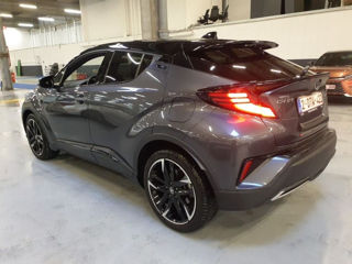 Toyota C-HR foto 5