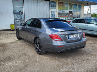 Mercedes E-Class foto 10