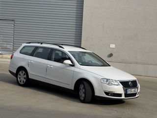 Volkswagen Passat foto 1