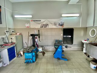 Vânzare, afacere activă – spălătorie auto,vulcanizare cu utilaj, inclusiv spații comerciale, terasă. foto 7