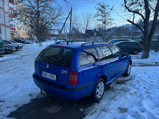 Skoda Octavia foto 8