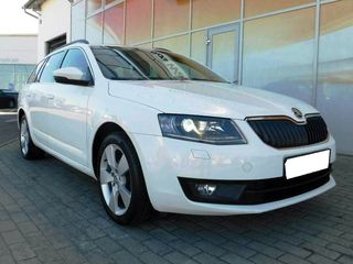 Skoda Octavia foto 1