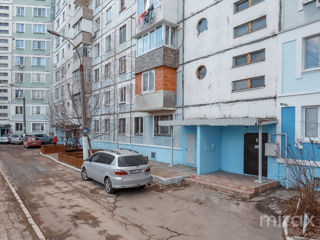 Apartament cu 2 camere, 76 m², Poșta Veche, Chișinău foto 16