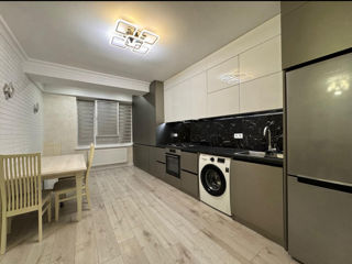 Apartament cu 2 camere, 73 m², Buiucani, Chișinău