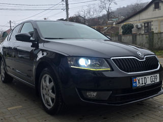 Skoda Octavia foto 2