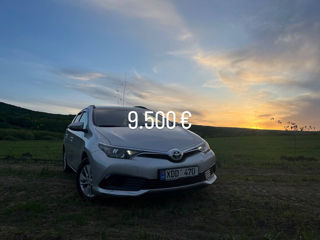 Toyota Auris foto 2