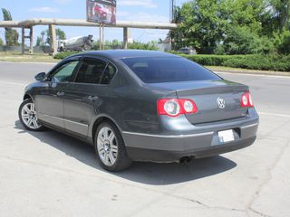 Volkswagen Passat foto 7