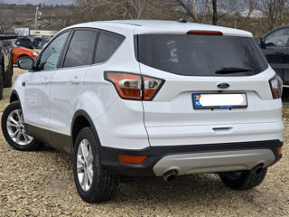 Ford Escape foto 4