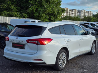 Ford Focus foto 5
