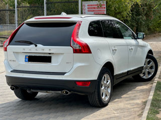 Volvo XC60 foto 5