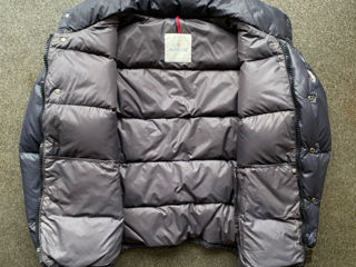 Оригиналый Пуховик Moncler foto 2