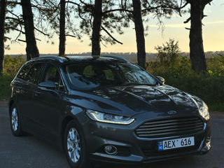 Ford Mondeo foto 20