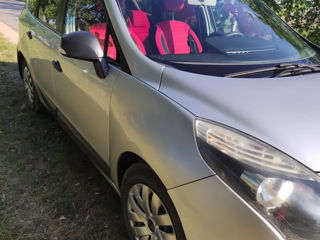 Renault Grand Scenic foto 5