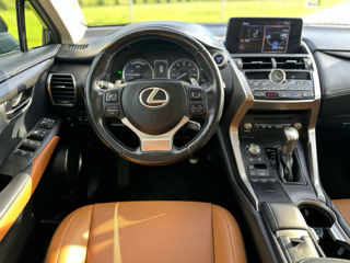 Lexus NX Series foto 3