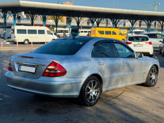 Mercedes E-Class foto 5