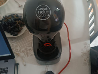 Aparat de cafea cu capsule.Dolce Gusto KRUPS foto 3