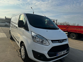 Ford Transit custom foto 2