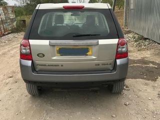 Dezmembrare Land Rover Freelander 2 / piese de pe motor / oglinzi / usi /aripi / stopuri foto 4