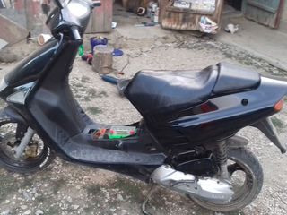 Aprilia sr50 foto 8