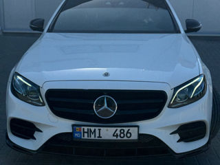 Mercedes E-Class foto 4