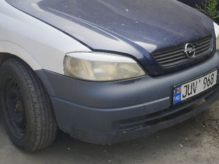 Opel Astra фото 0