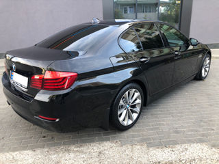 BMW 5 Series foto 2