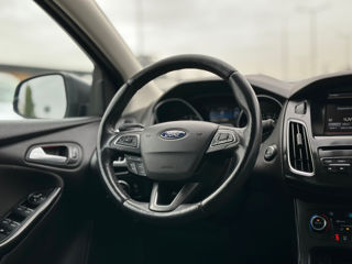 Ford Focus foto 8