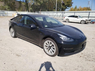 Tesla Model 3 foto 3