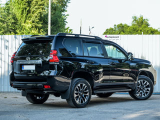 Toyota Land Cruiser Prado фото 2