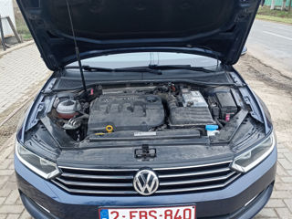 Volkswagen Passat foto 6