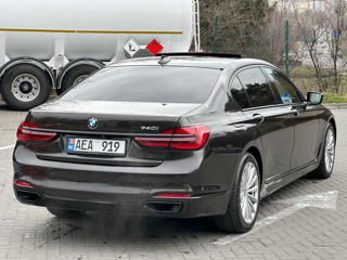 BMW 7 Series foto 4